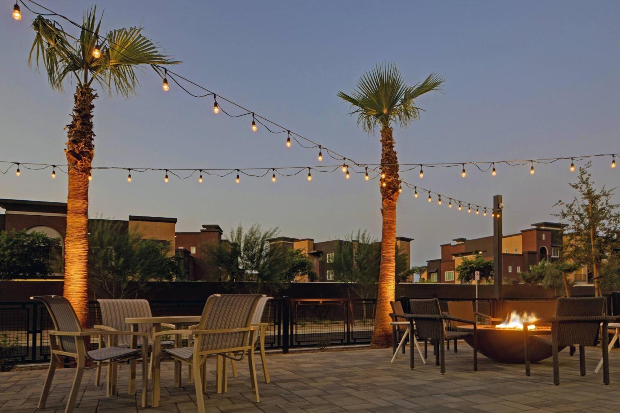 Towneplace Suites By Marriott Phoenix Glendale Sports & Entertainment District Eksteriør bilde